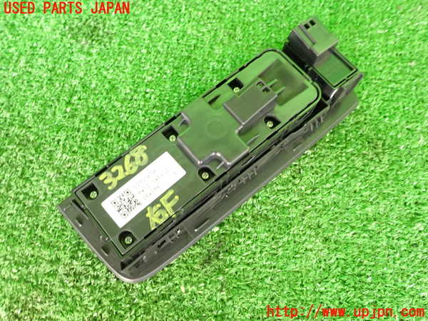 2UPJ-9232686240]ボルボ・V40(MB4154T)右前パワーウィンドウスイッチ 中古_2