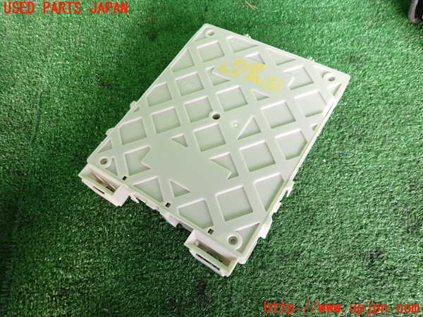 2UPJ-9232686742]ボルボ・V40(MB4154T)ヒューズボックス2 中古_2
