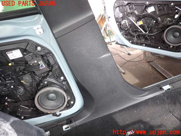 2UPJ-9232687670]ボルボ・V40(MB4154T)左センターピラートリム 中古_3