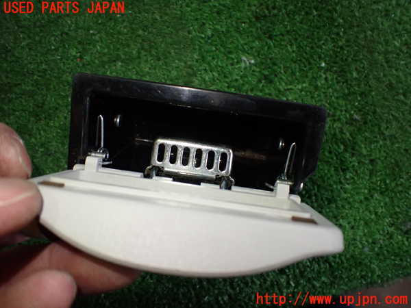 2UPJ-9232697821]フィガロ(FK10)灰皿1 中古_4