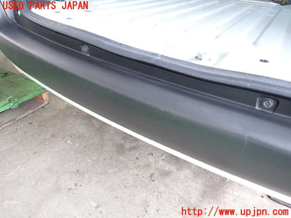 2UPJ-9232711610]プロボックス バン ハイブリッド(NHP160V)リアバンパー 中古_4