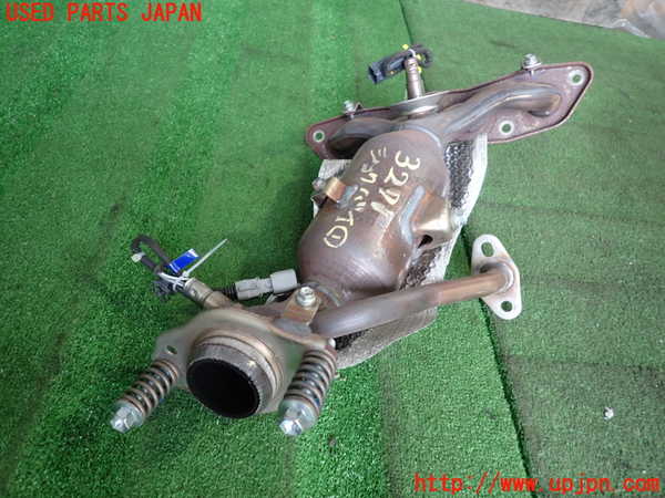2UPJ-9232712661]プロボックス バン ハイブリッド(NHP160V)触媒1 中古_3