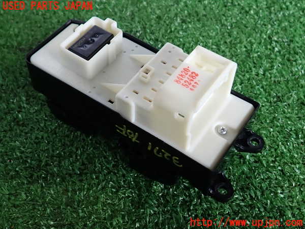 2UPJ-9232716240]プロボックス バン ハイブリッド(NHP160V)右前パワーウィンドウスイッチ 中古_2
