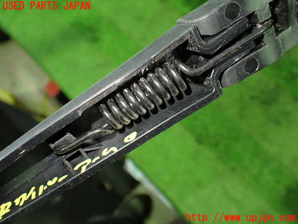 1UPJ-9232721661]ノアハイブリッド(ヴォクシーハイブリッド)(ZWR90W)リアワイパーアーム1 中古_3