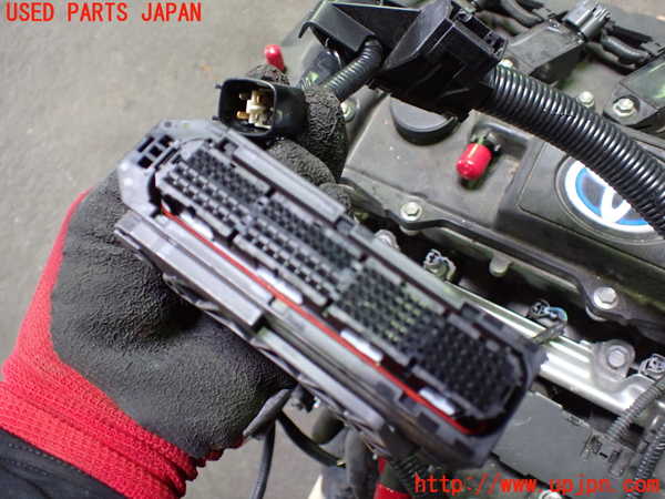 1UPJ-9232722010]ノアハイブリッド(ヴォクシーハイブリッド)(ZWR90W)エンジン 2ZR-FXE 中古_3