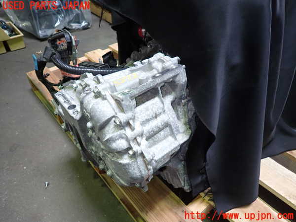 1UPJ-9232723010]ノアハイブリッド(ヴォクシーハイブリッド)(ZWR90W)ミッション AT 2ZR-FXE 中古_3