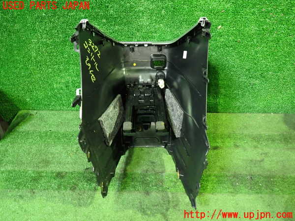 1UPJ-9232727549]ノアハイブリッド(ヴォクシーハイブリッド)(ZWR90W)コンソール 中古_3