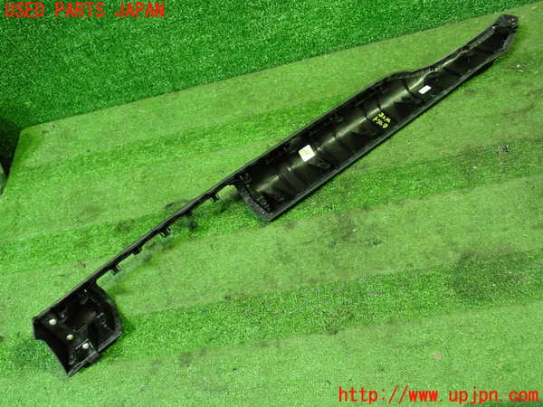 1UPJ-9232727692]ノアハイブリッド(ヴォクシーハイブリッド)(ZWR90W)内装トリム類2 中古_2