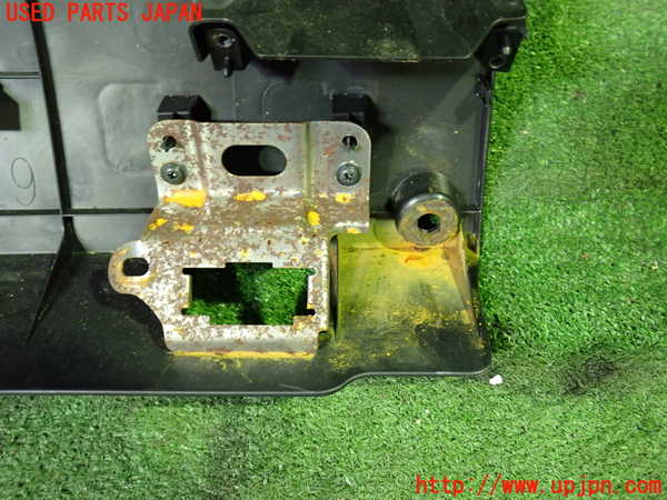 1UPJ-9232727693]ノアハイブリッド(ヴォクシーハイブリッド)(ZWR90W)内装トリム類3 中古_3