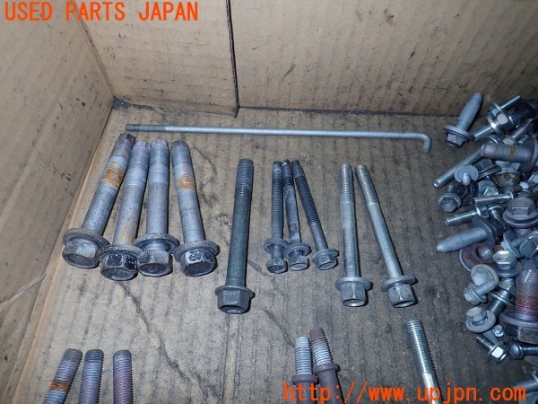 3UPJ=9232730720]ヴォクシー(AZR60G)ネジ・ナット・ステー類 セット ジャンク_2