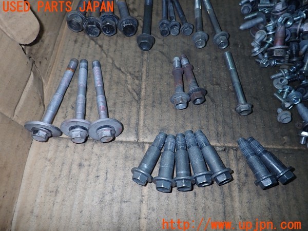3UPJ=9232730720]ヴォクシー(AZR60G)ネジ・ナット・ステー類 セット ジャンク_3