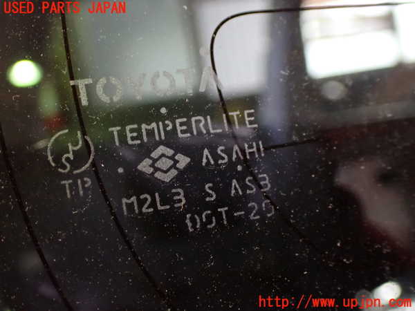 1UPJ-9232731380]ヴォクシー(ノア)(AZR60G)右クォーターガラス M2L3 中古_3