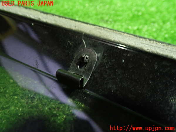 1UPJ-9232731410]ヴォクシー(ノア)(AZR60G)右前ドアバイザー 中古_4