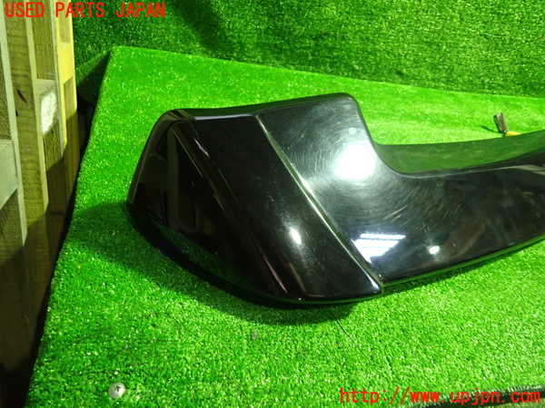 1UPJ-9232731520]ヴォクシー(ノア)(AZR60G)リアスポイラー 中古_2