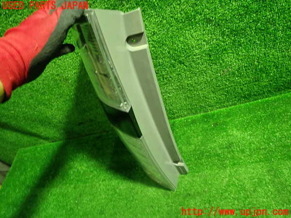 1UPJ-9232731536]ヴォクシー(ノア)(AZR60G)左テールランプ 中古_2