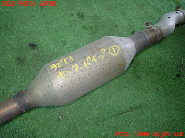 1UPJ-9232732651]ヴォクシー(ノア)(AZR60G)センターパイプ1 中古_2