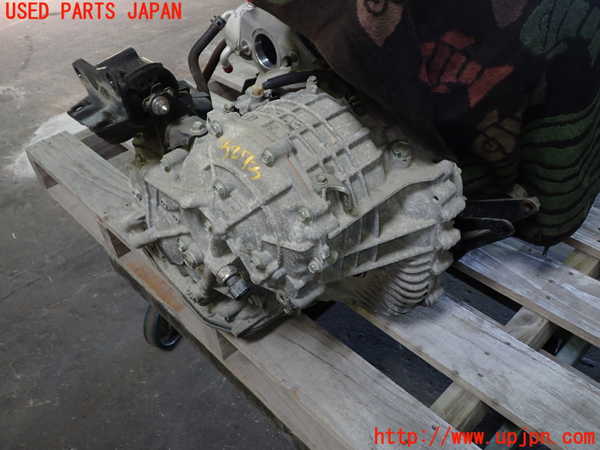 1UPJ-9232733010]ヴォクシー(ノア)(AZR60G)ミッション AT 1AZ-FSE 中古_2