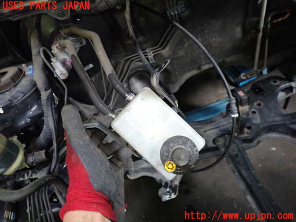 1UPJ-9232734050]ヴォクシー(ノア)(AZR60G)ブレーキマスターシリンダー 中古_2