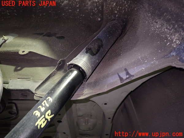 1UPJ-9232735075]ヴォクシー(ノア)(AZR60G)左リアショックアブソーバー 中古_2