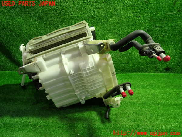 1UPJ-9232736081]ヴォクシー(ノア)(AZR60G)エバポレーター1 (フロント) 中古_3