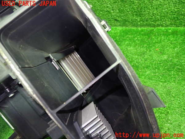 1UPJ-9232736095]ヴォクシー(ノア)(AZR60G)ブロアファン(ブロアーファン) 中古_3