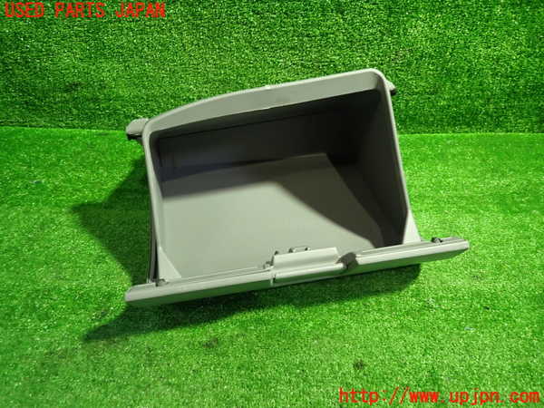 1UPJ-9232737516]ヴォクシー(ノア)(AZR60G)グローブボックス1 中古_3