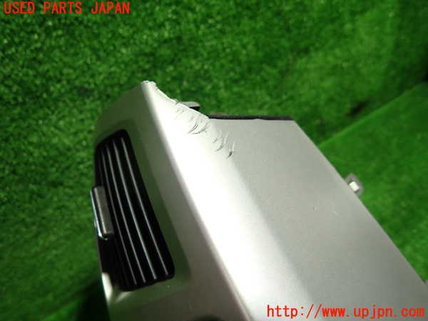 1UPJ-9232737528]ヴォクシー(ノア)(AZR60G)エアコン吹き出し口3 (真中) 中古_2
