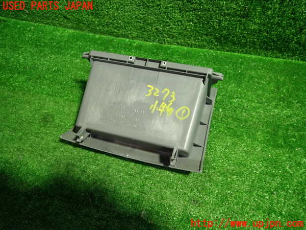 1UPJ-9232737841]ヴォクシー(ノア)(AZR60G)小物入れ1 中古_5