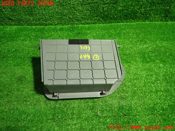 1UPJ-9232737842]ヴォクシー(ノア)(AZR60G)小物入れ2 中古_4