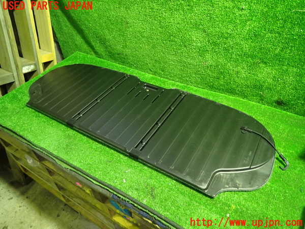 1UPJ-9232737771]ヴォクシー(ノア)(AZR60G)ラゲッジトレイ1 中古_4