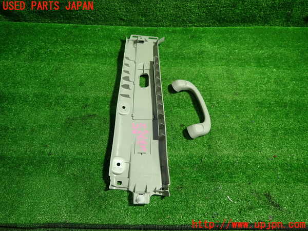 1UPJ-9232737665]ヴォクシー(ノア)(AZR60G)右センターピラートリム 中古_4