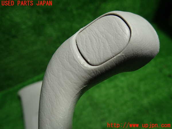 1UPJ-9232737670]ヴォクシー(ノア)(AZR60G)左センターピラートリム 中古_2