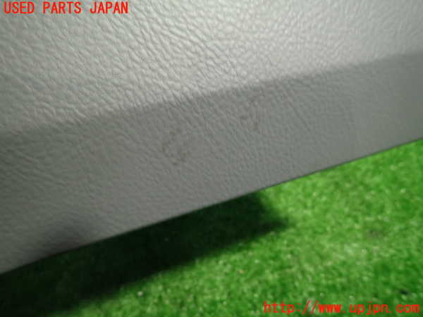 1UPJ-9232737692]ヴォクシー(ノア)(AZR60G)内装トリム類2 中古_2