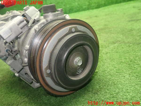 1UPJ-9232746025]レクサス・GS350(GRL10)エアコンコンプレッサー 中古_4