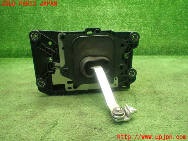 1UPJ-9232747555]レクサス・GS350(GRL10)ATシフトレバー 中古_3