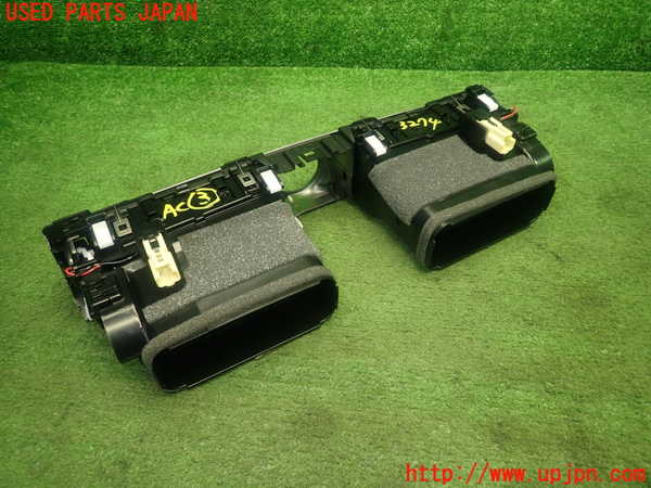 1UPJ-9232747528]レクサス・GS350(GRL10)エアコン吹き出し口3 (真中) 中古_3
