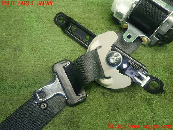 1UPJ-9232747075]レクサス・GS350(GRL10)助手席シートベルト 中古_3