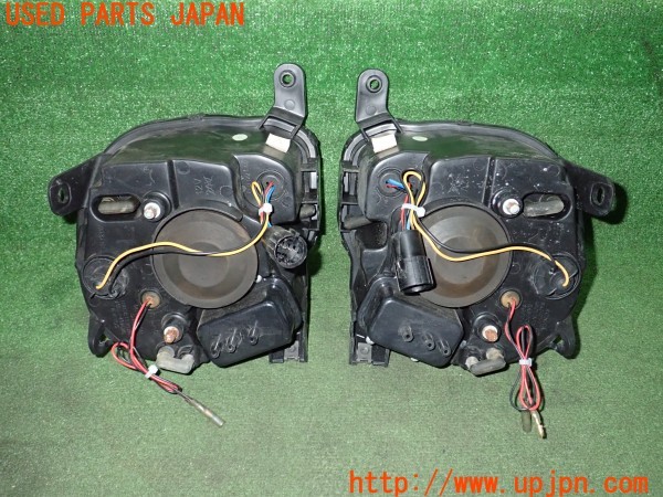 3UPJ=9232750561]アバルト 500(312141)SONAR ソナー SK3401-FT507 SK3402-FT507 ヘッドライト 中古_4