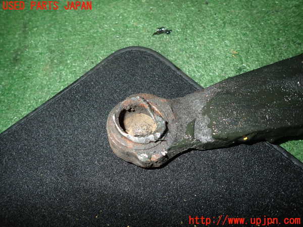 1UPJ-9232755176]アバルト・500(312141)右フロントロアアーム1 中古_2