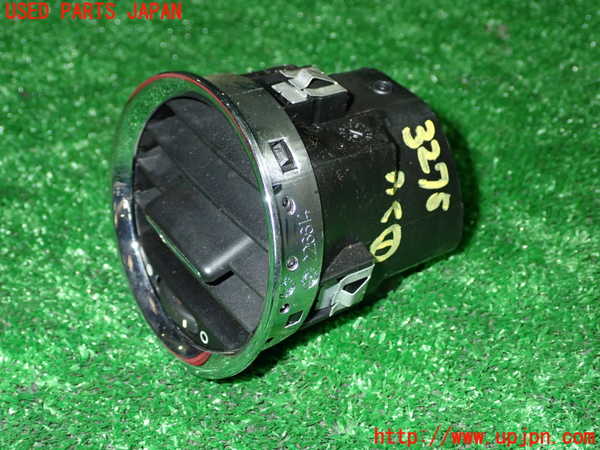 1UPJ-9232757526]アバルト・500(312141)エアコン吹き出し口1 (右) 中古_2