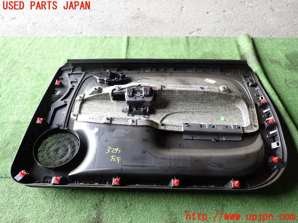 1UPJ-9232751264]アバルト・500(312141)左ドア内張り 中古_5