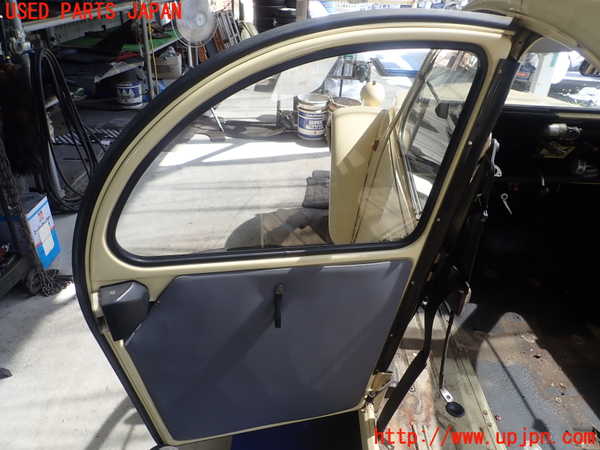 1UPJ-9232761320]シトロエン・2CV(AZA6)左後ドア COVINA M04 中古_4