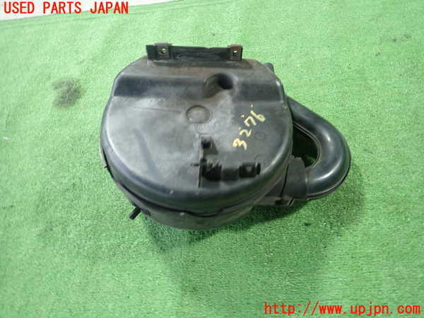 1UPJ-9232762560]シトロエン・2CV(AZA6)エアクリーナーボックス 中古_2