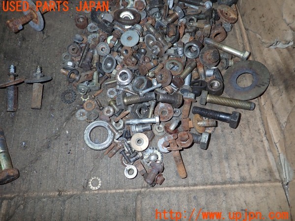 3UPJ=9232770720]ルノー アルピーヌ V6 ターボ(D501)ネジ・ナット・ステー類 セット ジャンク_5