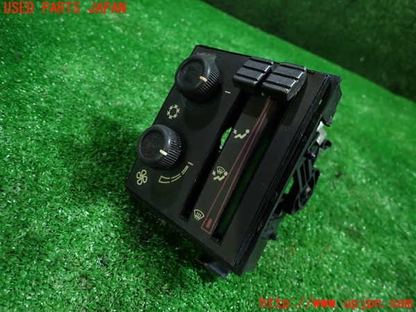 1UPJ-9232776066]ルノー・アルピーヌ V6 ターボ(GTA)(D501)エアコンスイッチ1 中古_2
