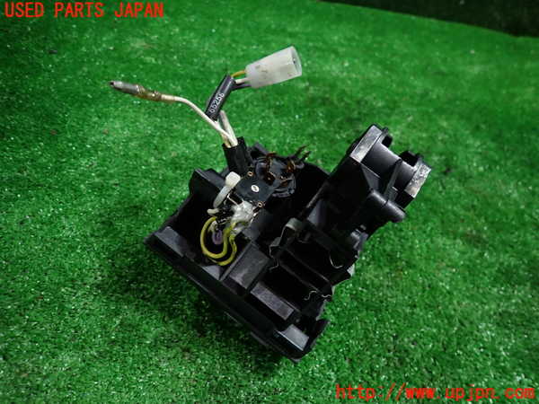 1UPJ-9232776066]ルノー・アルピーヌ V6 ターボ(GTA)(D501)エアコンスイッチ1 中古_3