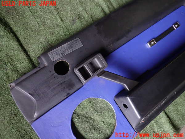 1UPJ-9232771234]ルノー・アルピーヌ V6 ターボ(GTA)(D501)右ドア内張り 中古_3
