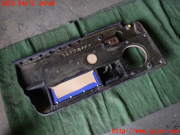 1UPJ-9232771234]ルノー・アルピーヌ V6 ターボ(GTA)(D501)右ドア内張り 中古_5