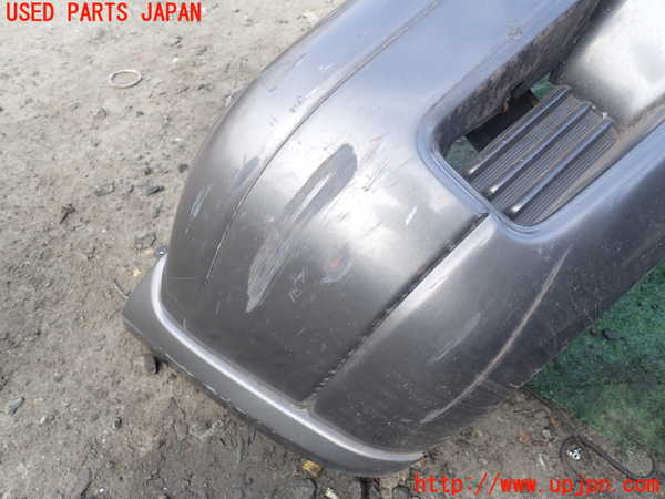 1UPJ-9232781010]ビッグホーン(UBS73GW)フロントバンパー 中古_3