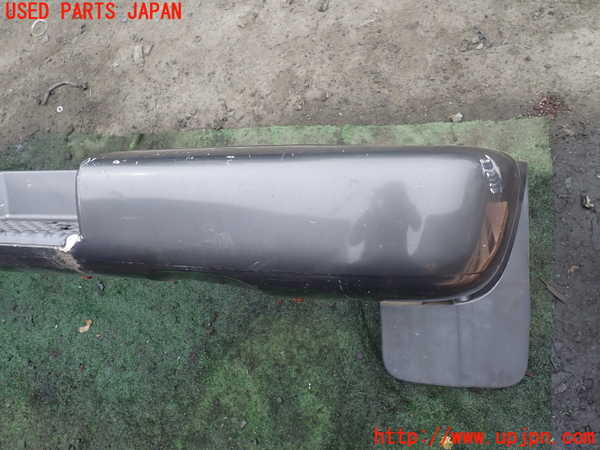 1UPJ-9232781610]ビッグホーン(UBS73GW)リアバンパー 【ジャンク】_2